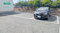 イーグル薬局の駐車場