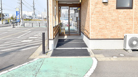 あい薬局五泉店の入口