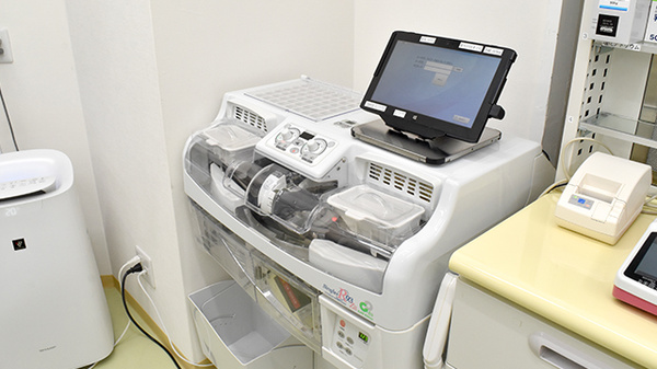 あい薬局大阪がんセンター店の調剤器具