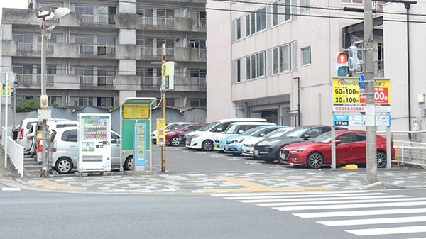 株式会社第一薬局吉田の駐車場
