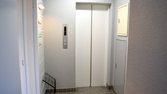 ポトス薬局ほしがおか店のエレベーター