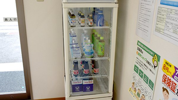 なつめ薬局の飲食物