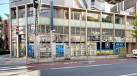 薬局トモズ上馬店
