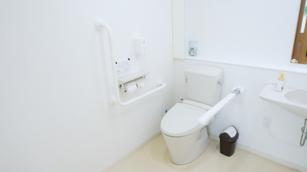 まこと薬局のお手洗い