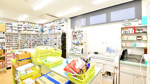 ファーマライズ薬局　見沼店の調剤室
