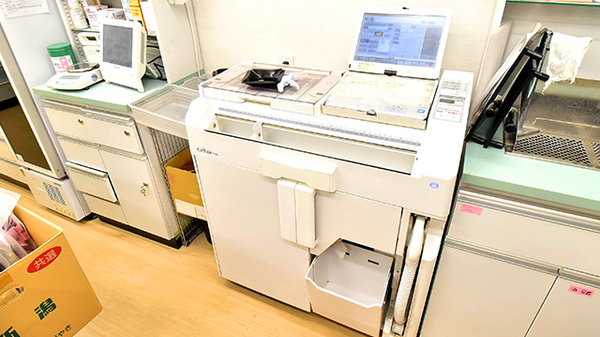 ファーマライズ薬局　見沼店の調剤器具