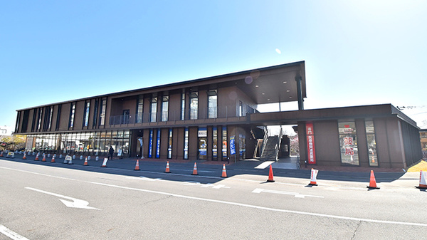 クオール薬局いのはなテラス店の外観