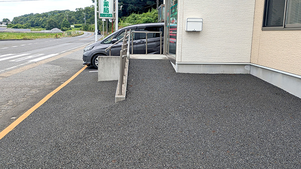 マリオン薬局にいほり店のバリアフリー設備