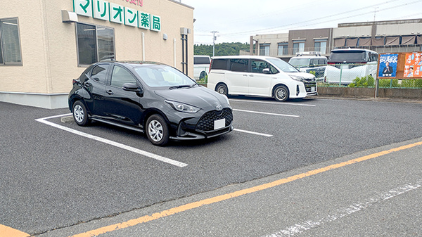 マリオン薬局にいほり店の駐車場