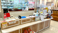 アカカベ薬局　荒本店の受付/カウンター