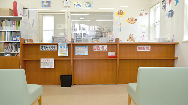 もみの木薬局見瀬店の受付/カウンター