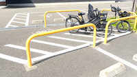 クオール薬局富沢店の駐輪場