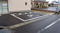 アイル薬局南矢野目店の駐車場