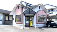 ワタナベ薬局　日出店の外観