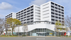 卸町薬局の外観