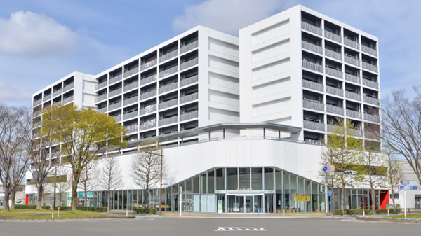 卸町薬局の外観