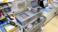 薬局トモズ武蔵新城店の調剤器具