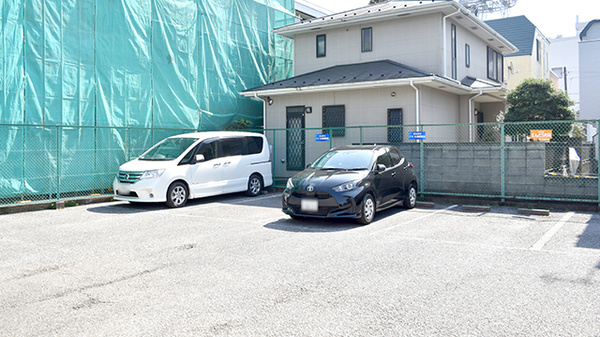 あゆみ薬局　北習志野店の駐車場