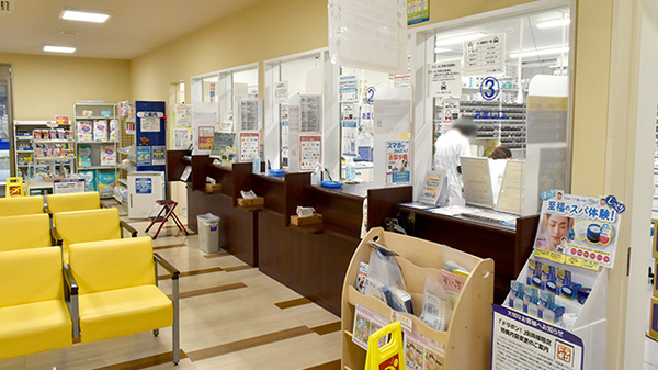 サンキュー薬局　戸ノ上店の受付/カウンター