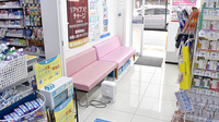 アカカベ薬局　寝屋川池田店の待合スペース