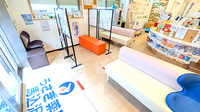 うさぎ薬局　馬込沢店の待合スペース