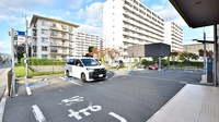 サエラ薬局 枚方店の駐車場