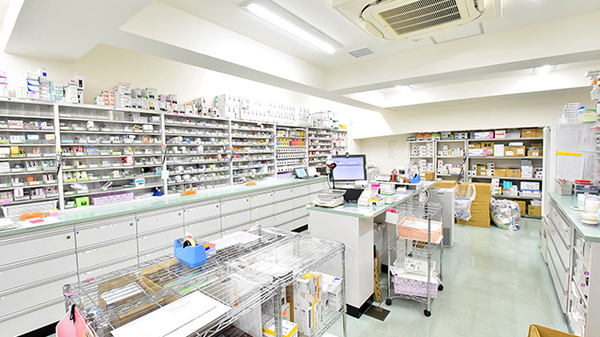 サエラ薬局 東戸塚店の調剤室