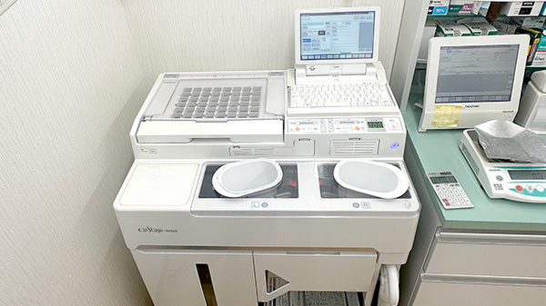 メープル薬局益子西店の調剤器具