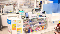 薬局トモズ北浦和店の受付/カウンター