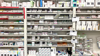 きらり薬局千葉中央店の薬棚