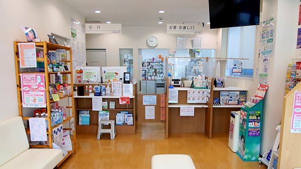 サエラ薬局 上野芝店の受付/カウンター
