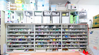 サエラ薬局 上野芝店の薬棚