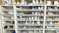 あすか薬局東松山店の薬棚