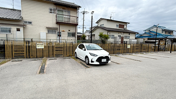 オハナ薬局奈良三宅店の駐車場