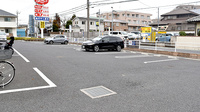 ヤックスドラッグ八柱薬局の駐車場