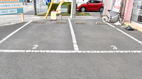 そうだん薬局新所沢店の駐車場