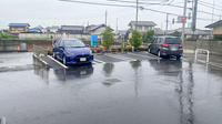 かしわばら薬局の駐車場