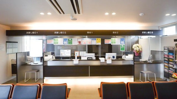 釧路調剤薬局アルファ店の受付/カウンター