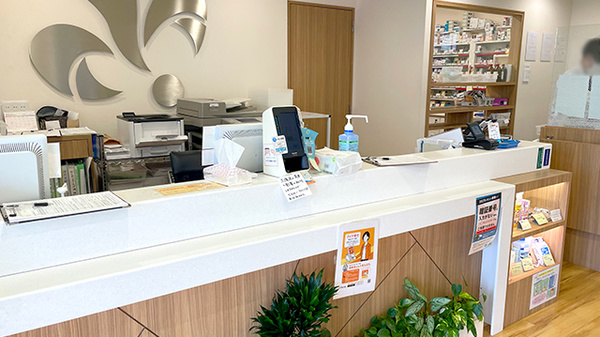 あい薬局 ライカム店の受付/カウンター