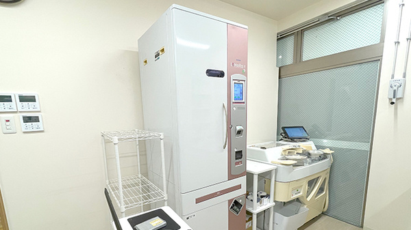 あい薬局 ライカム店の調剤器具