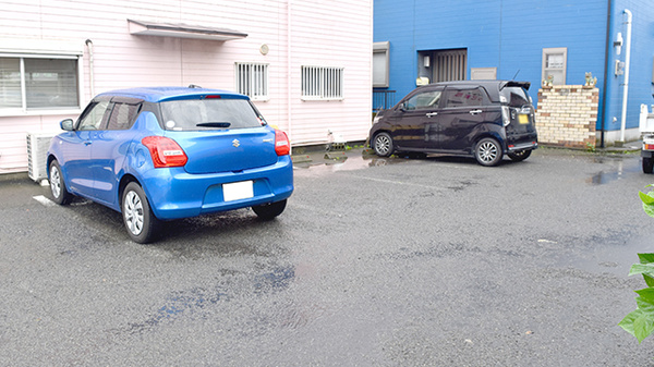 いちご薬局の駐車場