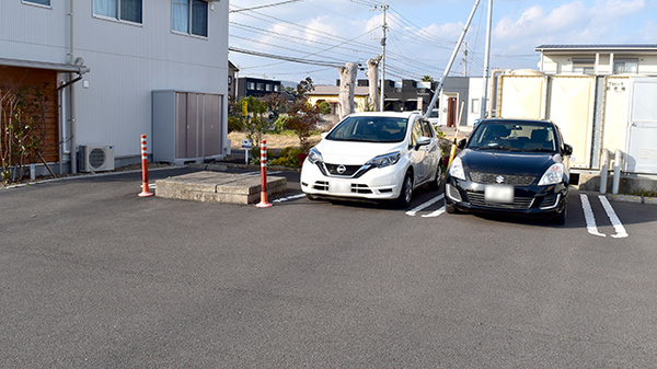 すみよし薬局の駐車場