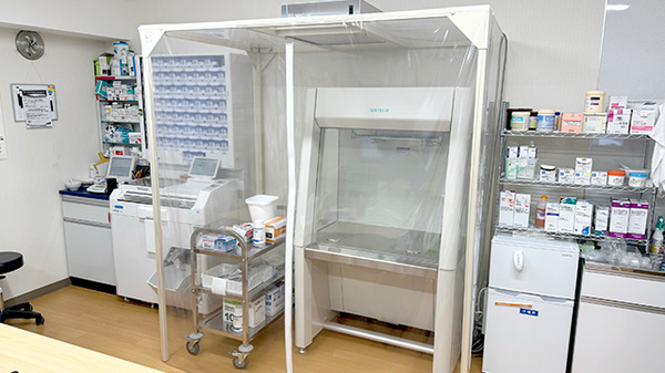 無菌調剤室完備