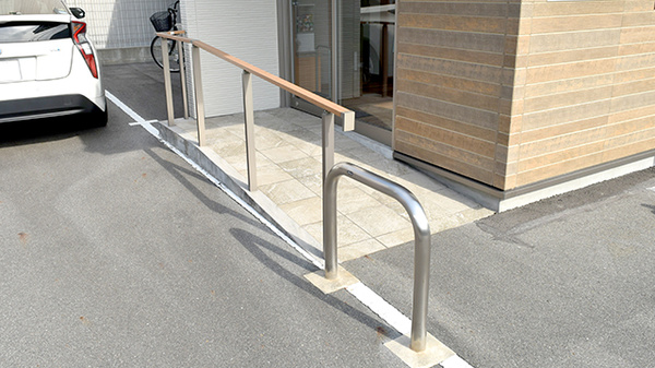 たけのこ薬局のバリアフリー設備