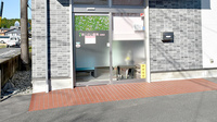 あじさい薬局北勢店の入口