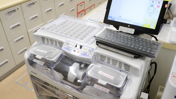 プラザ薬局西浦店の調剤器具