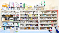 幸生堂薬局 奈良橿原店の薬棚
