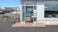 たけの薬局　たかさい店の入口