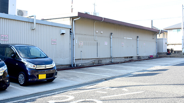 くれよん薬局藤沢台店の駐車場
