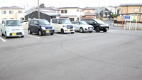きずな薬局富ケ丘の駐車場